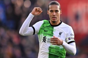 Van Dijk: Legenda Hingga Usia 40?